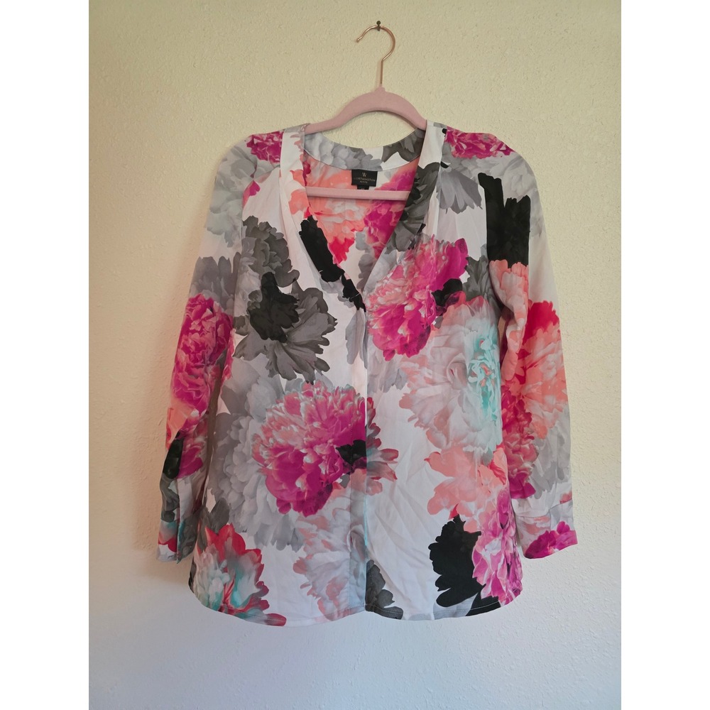 Worthington Petite Floral V-Neck Blouse Pink Grey Long Sleeve Hidden Button‎ PS